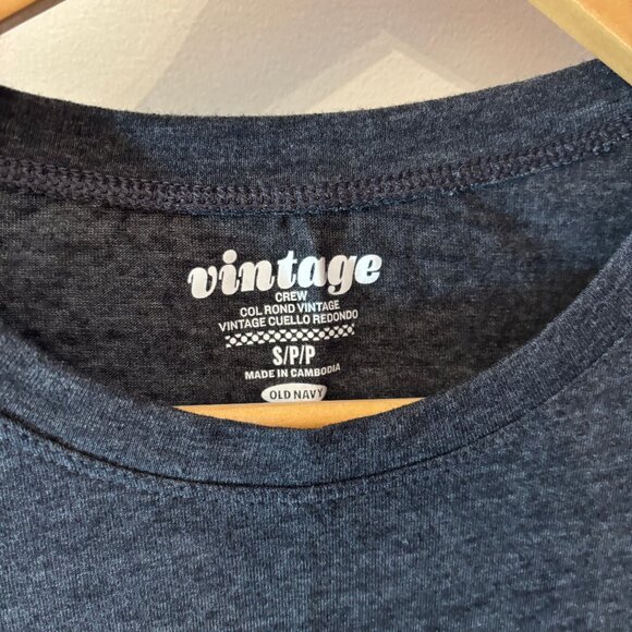 Grey vintage Old Navy T-shirt Women's size small - Picture 2 of 2